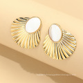 Boucles d&#39;oreilles de coquille blanche de Shangjie OEM anillo